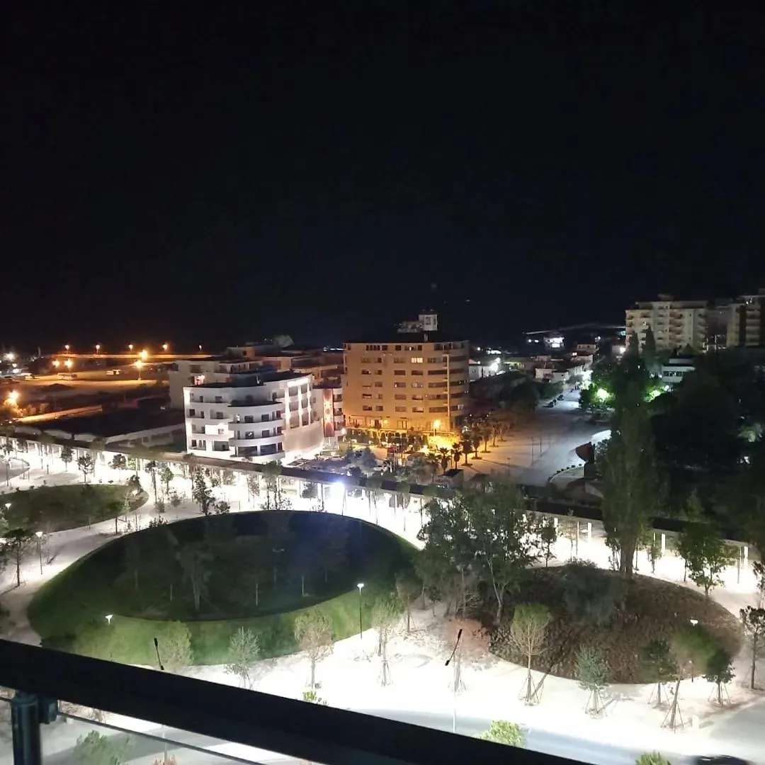 Lungomare Apartments Sea View Avlonya Arnavutluk